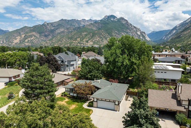 9739 S LAURA LANE DR, Sandy UT 84092