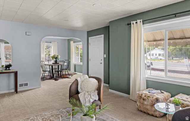 224 W Pacific Dr
                     MLS #2177274