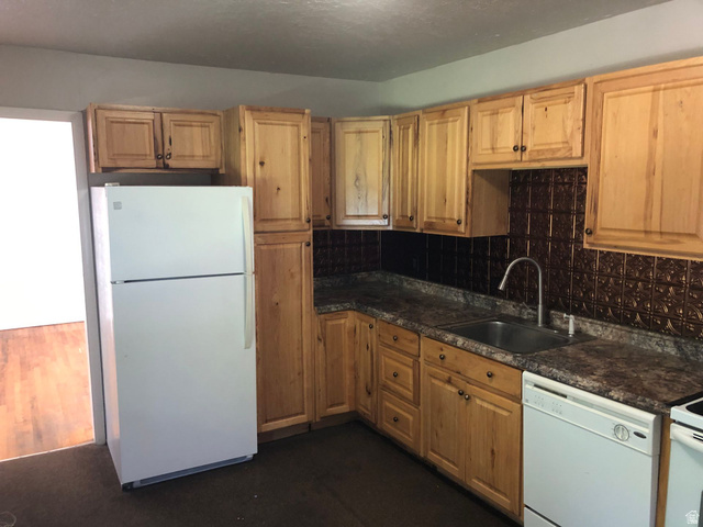 5894 S Kingston Way W, Salt Lake City, UT 84107 — photo 3
