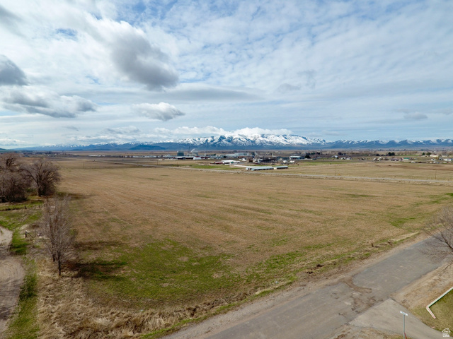 355 S 300 E, Malad City, ID 83252 — photo 6