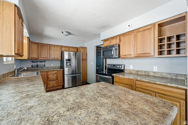5625 S Crestwood Dr E, South Ogden, UT 84405 — photo 11
