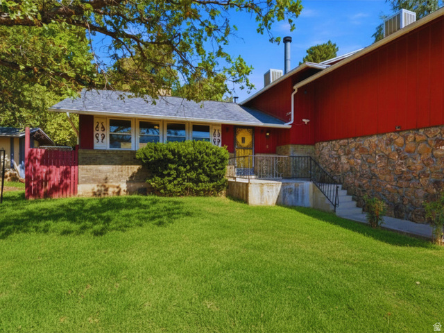 5625 S Crestwood Dr E, South Ogden, UT 84405 — photo 2