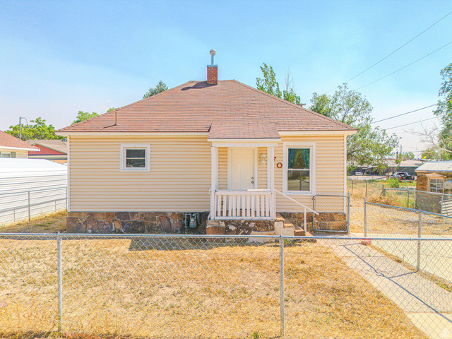 Main photo for 70 E 100 N