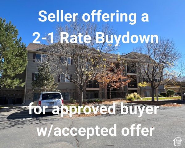 Main photo for 8198 N Cedar Springs Rd #t6
