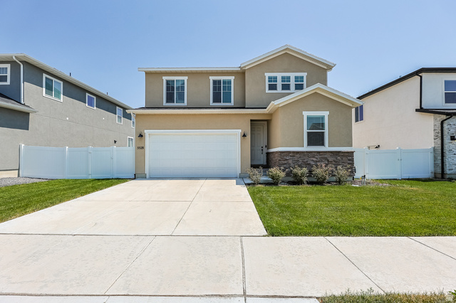 5528  Solo St
                     MLS #2177377