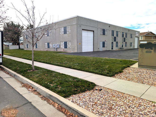 9538 S 670 W #B, Sandy, UT 84070