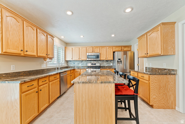 1121 Oakridge Park Dr, Farmington, UT 84025 — photo 7