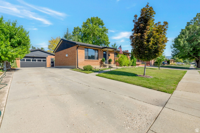 873 S 400 W, Bountiful, UT 84010 — photo 2