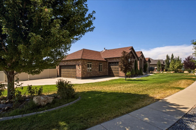 4028 Mountainbrook Way, Mountain Green, UT 84050 — photo 9