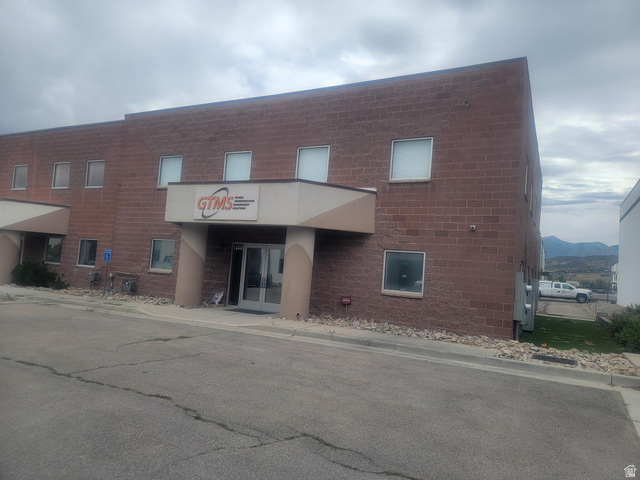 14441 S 980 W, Riverton, UT 84065