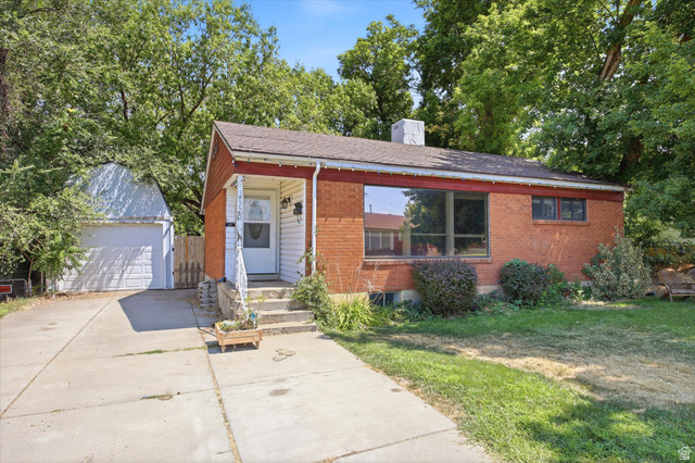 4372 S 375 E
                     MLS #2177553