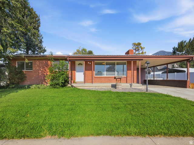 257 S 300 E
                     MLS #2177704