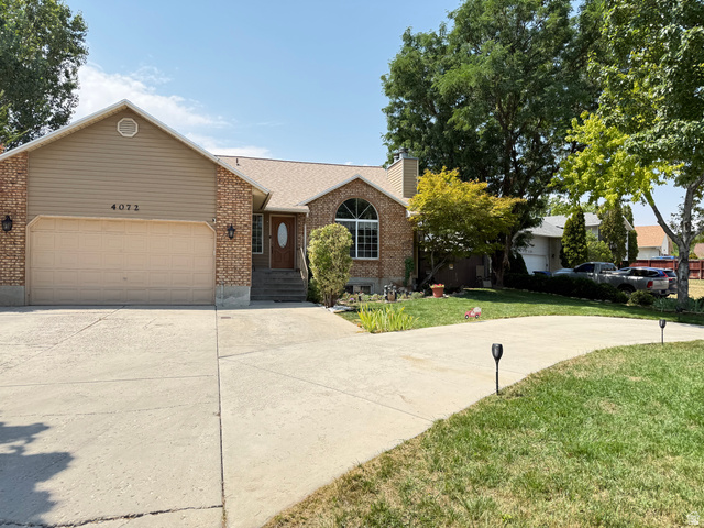 4072 S PEACHWOOD DR, West Valley City UT 84119