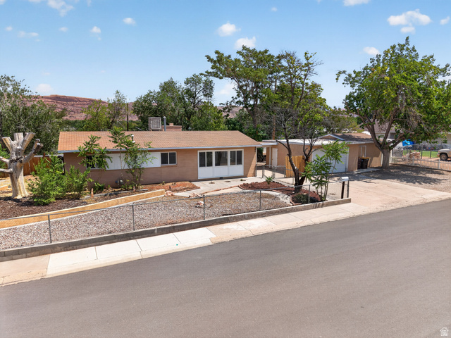683  Mountainview Dr
                     MLS #2177812