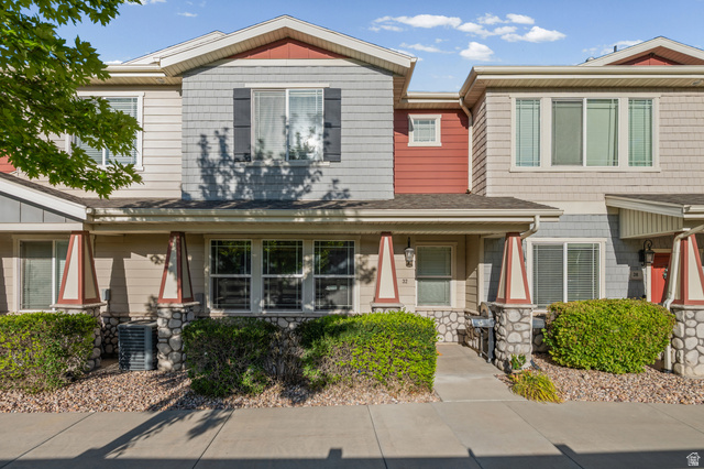 32 S 1630 W
                     MLS #2177849