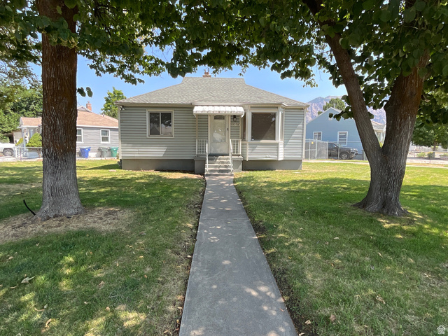 180  Mond St
                     MLS #2177922