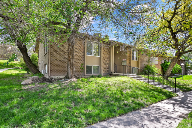 455 E 5600 S #d
                     MLS #2177948