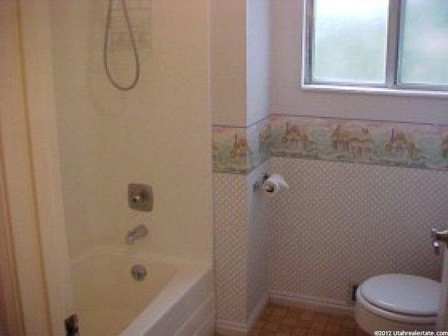 389 W 400 S, Logan, UT 84321 — photo 3