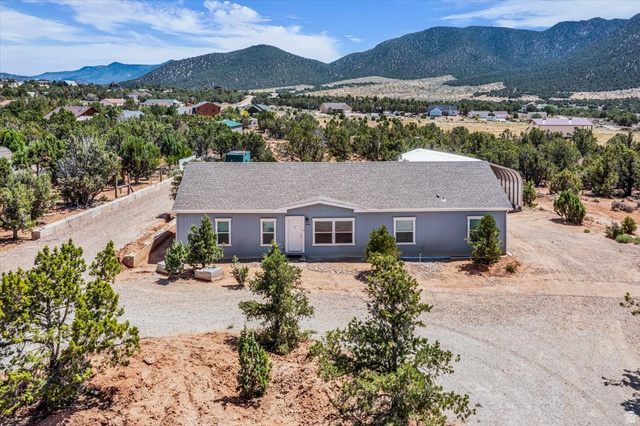 17695 W Harmony
                     MLS #2178042