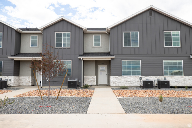 1298 W 1290 N Lot #165
                     MLS #2178086