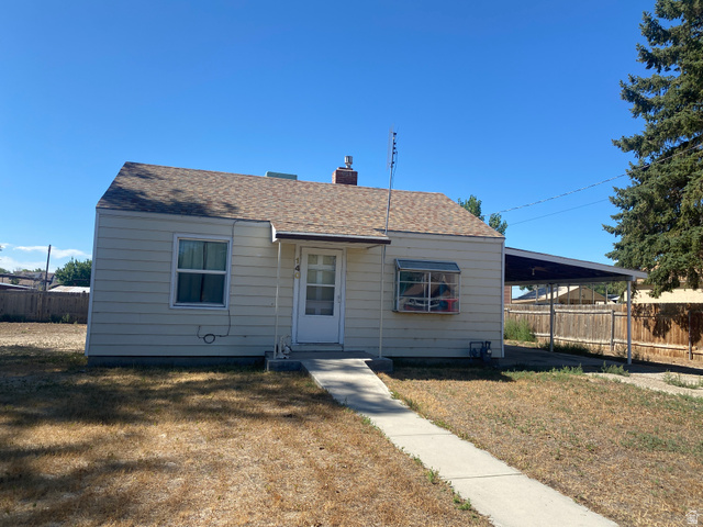 Main photo for 140 E 100 S