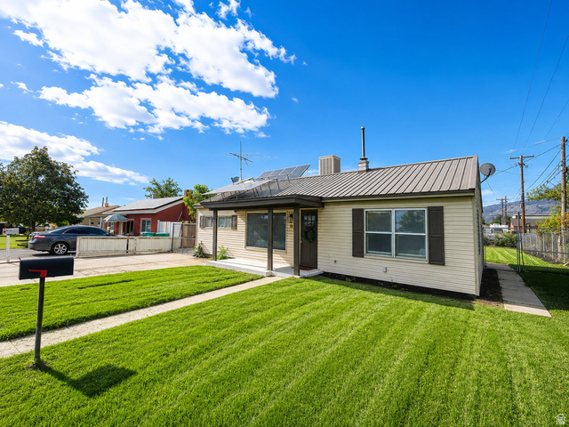 26 W 450 N
                     MLS #2178152