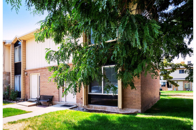 989  Canyon Rd #13
                     MLS #2178182
