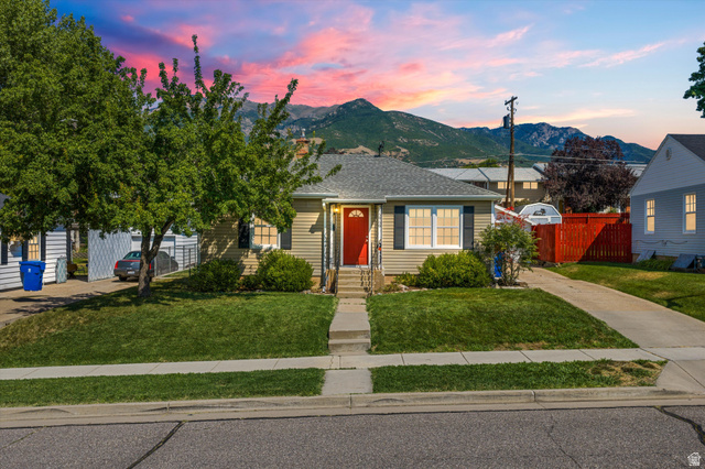 Main photo for 3960  Evelyn Rd