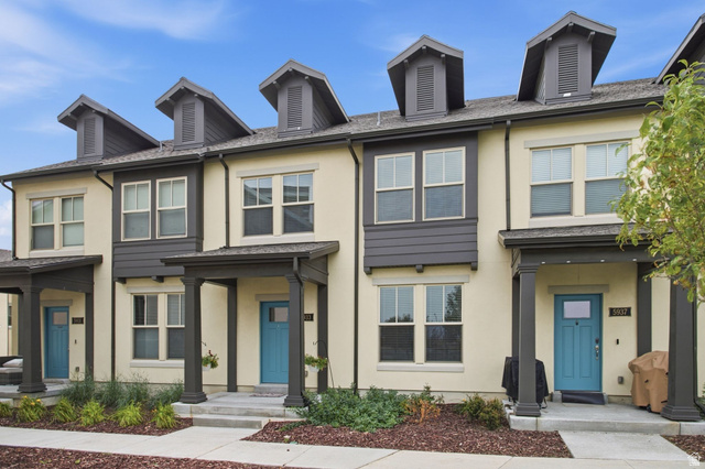 5933 W Lake Ave
                     MLS #2178214