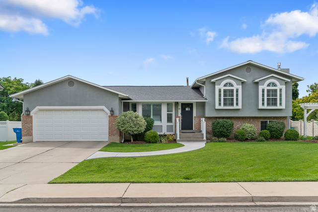 18 S 860 E
                     MLS #2178253