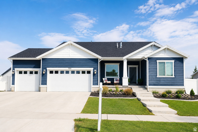 733 S School House Rd
                     MLS #2178402