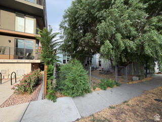 935 S Washington St
                     MLS #2178410