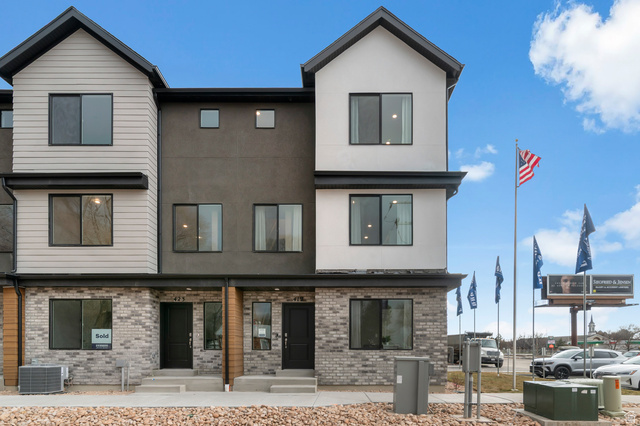 1421 S 470 ST #120, Ogden UT 84404