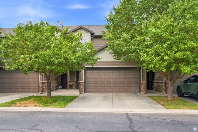 Main photo for 3343  Kenna Ln #3