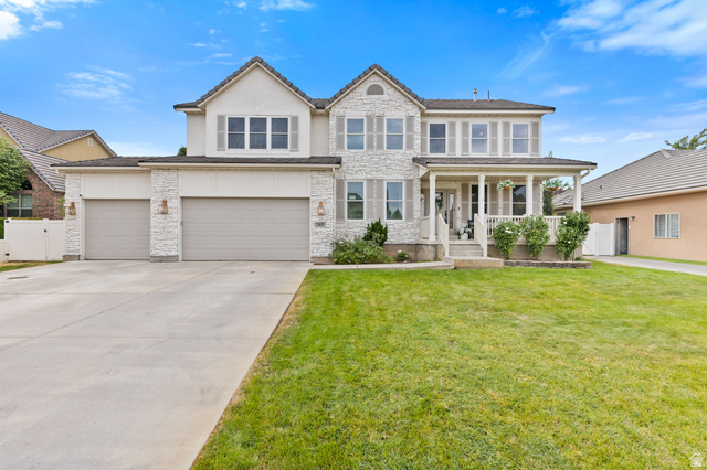 565  Threshing Ct
                     MLS #2178542