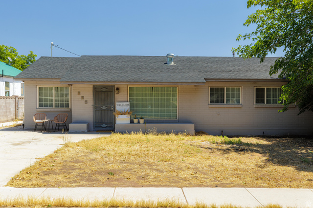 267 S 300 W
                     MLS #2178566