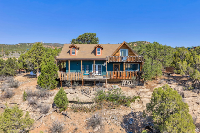 Main photo for 659 S Stagecoach Rd