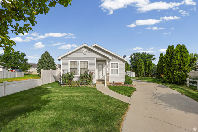 438 W PLUM PL, Saratoga Springs UT 84045
