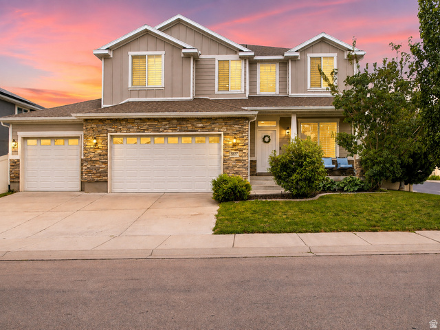 3827 W COASTAL DUNE DR, South Jordan UT 84009