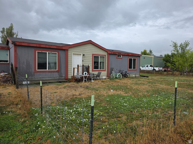 Main photo for 3850 W Montana St