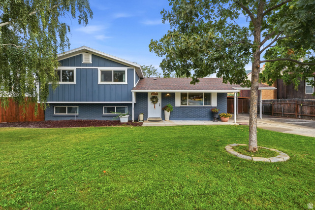 443 E 1450 N
                     MLS #2178824