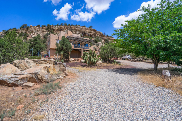 Main photo for 994 W Foothill Dr.