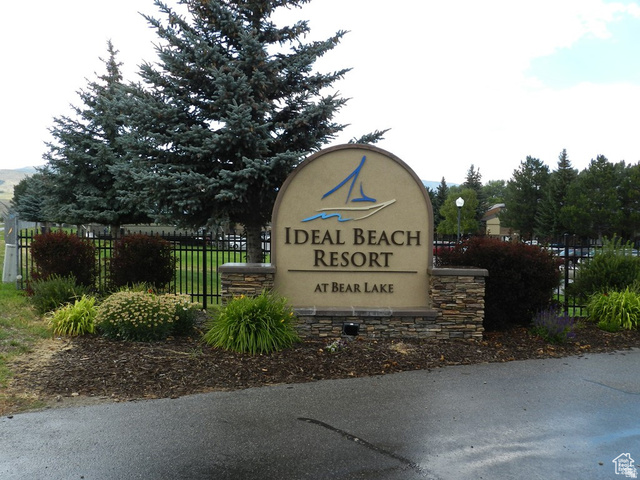 2176 S Bear Lake Blvd #451
                     MLS #2178938