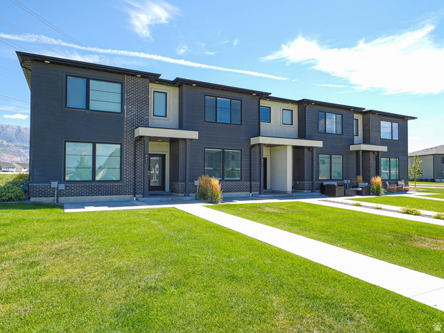 895 S 900 W
                     MLS #2178951
