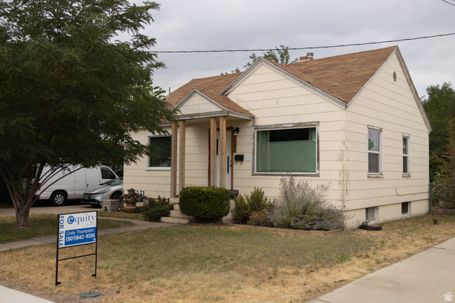 2086 W 5600 S, Roy UT 84067