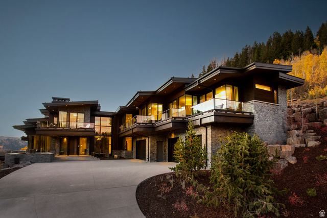 246  White Pine Canyon Rd
                     MLS #2179003