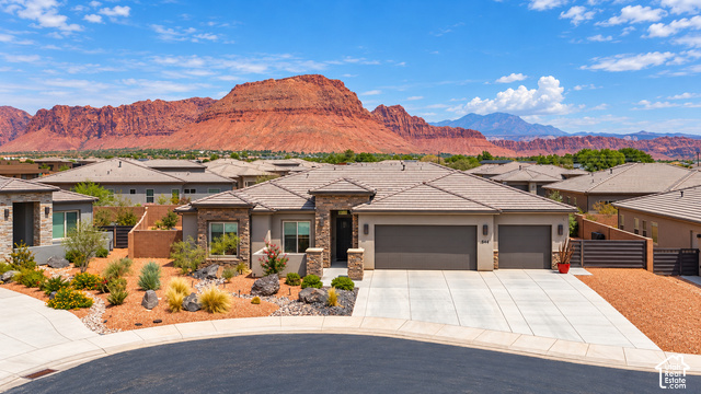 544 W Fitness Way
                     MLS #2179068