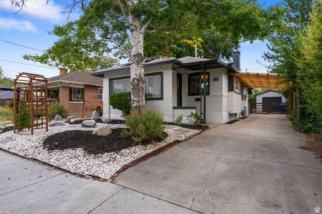 1721 S ROBERTA ST, Salt Lake City UT 84115