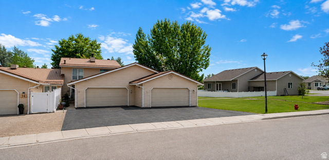 539 ESCALANTE DR #15, Vernal UT 84078