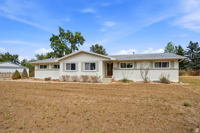 2315 E CREEK RD, Sandy UT 84093